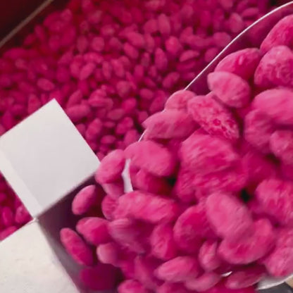 Vişneli Badem Şekeri